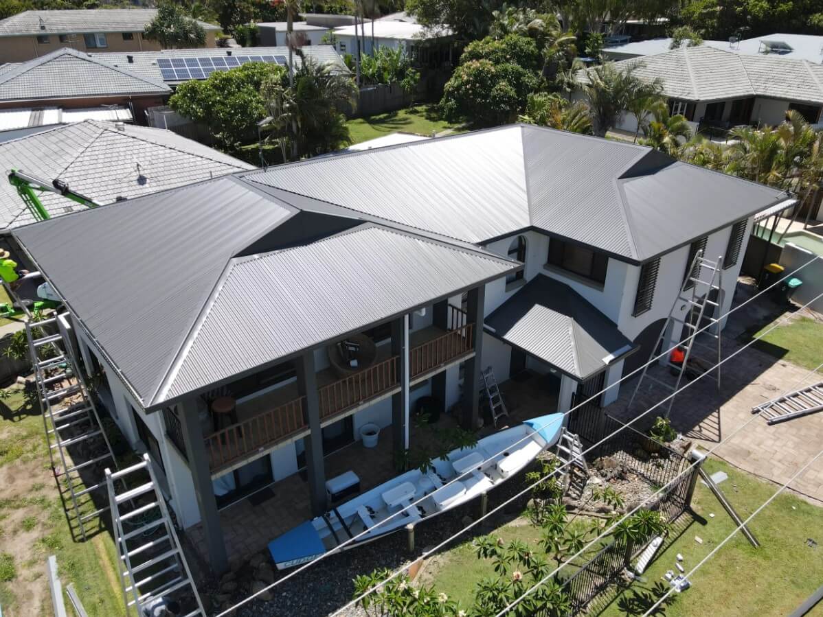 about us banner roof